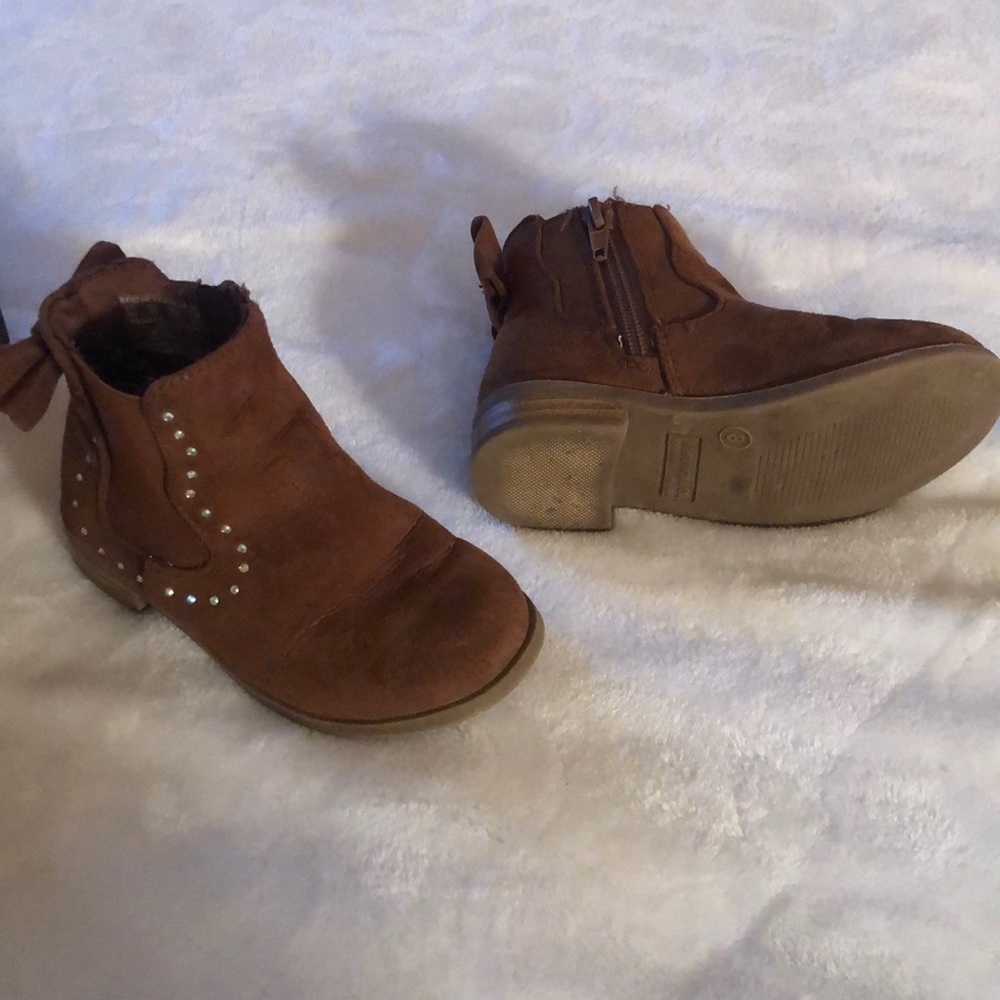 Roebuck and Co Brown children’s ankle boot